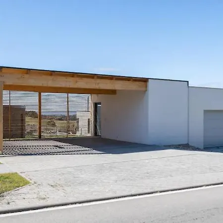 Villa Korenec Βίλα *